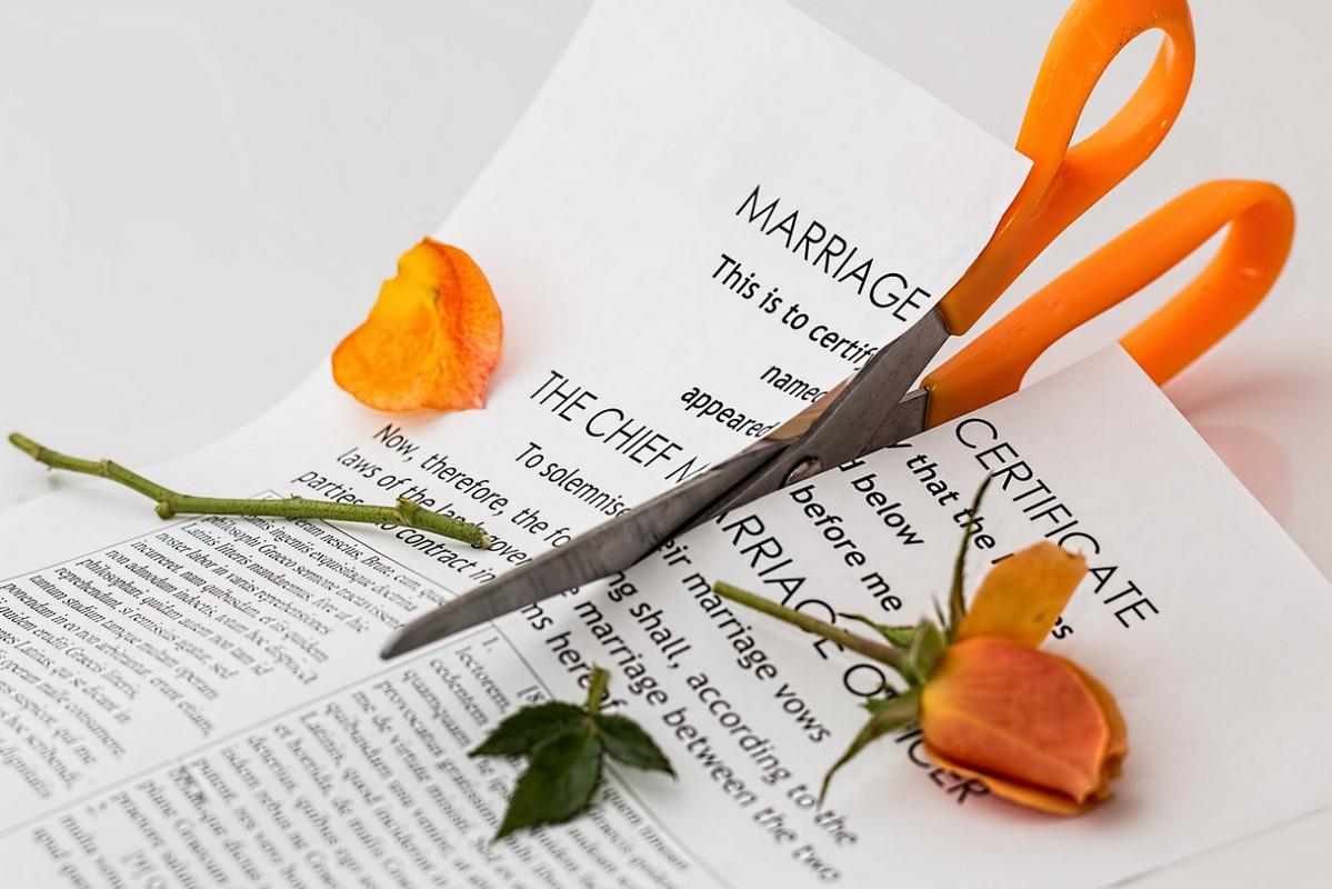 Financiële planning tijdens en na een scheiding - Een gids voor nieuwe beginnen 